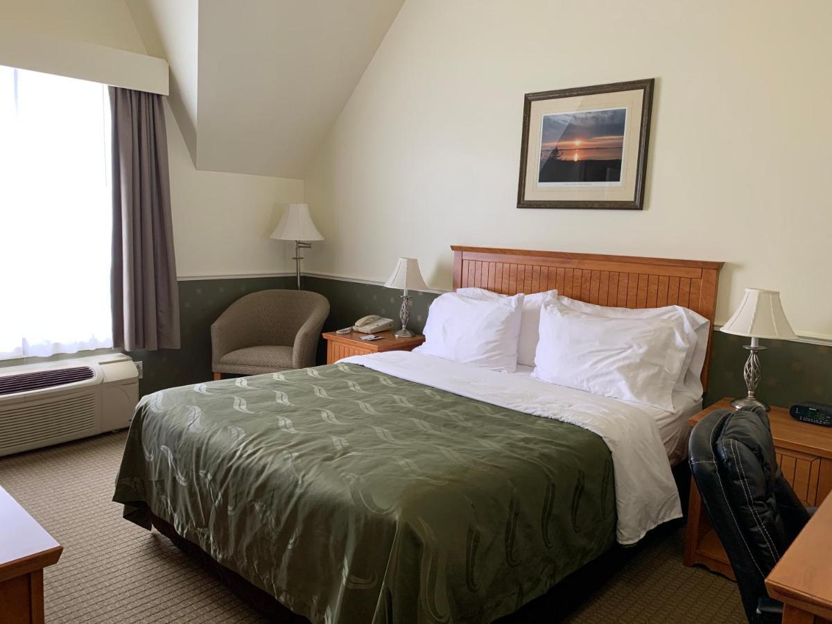 Quality Inn Riviere-du-Loup Ngoại thất bức ảnh